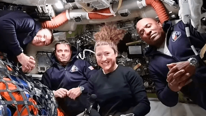 Artemis Mandiss TobyMac